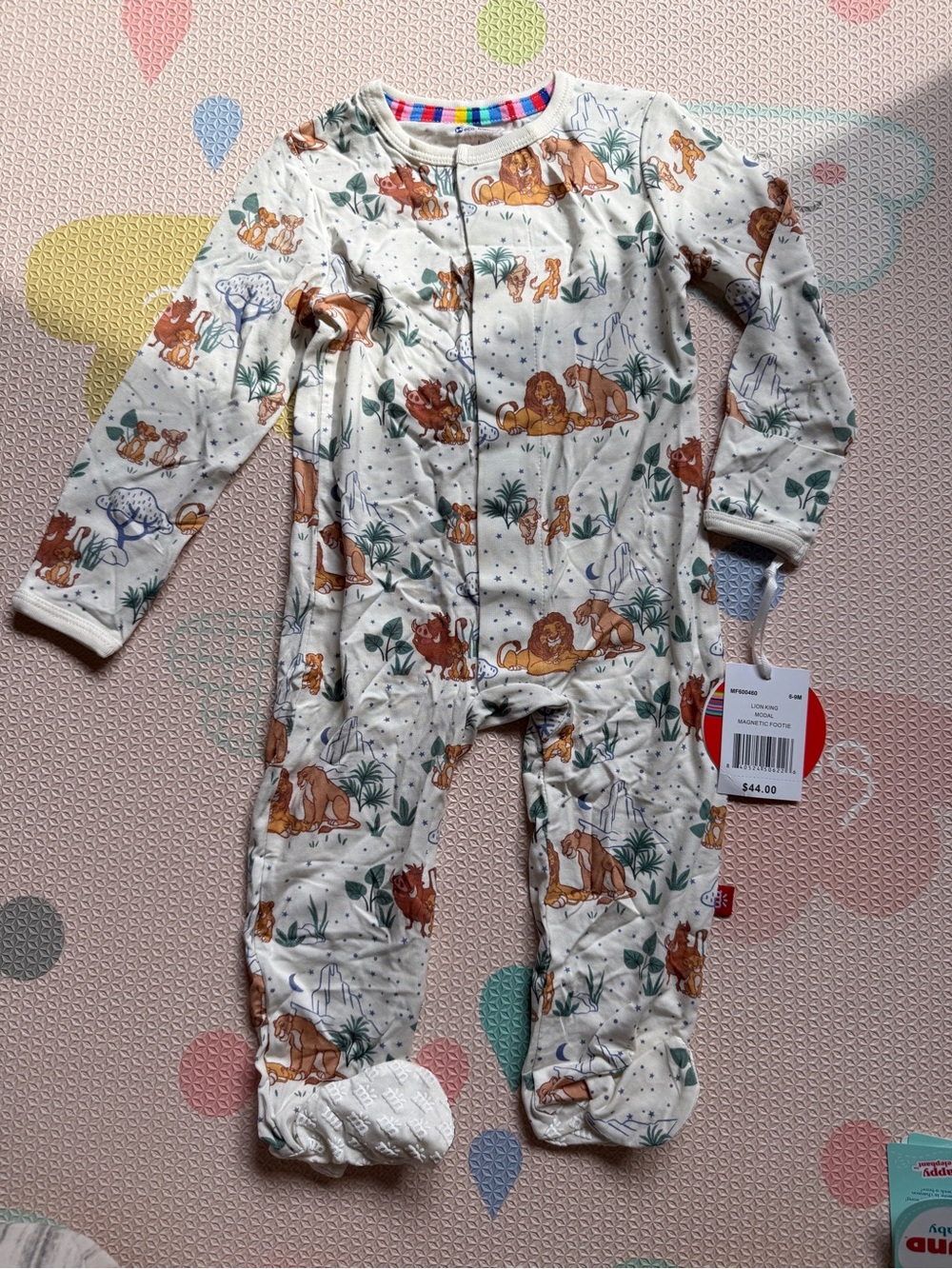 Magnetic Me Cream Lion Print Footies